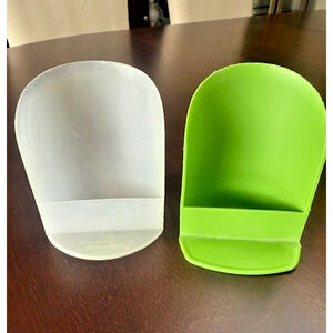 Tupperware Rocker Scoop Vintage Green & white Flour Sugar Rice Canisters -17/-18